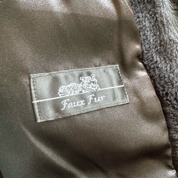 Rachel Zoe Faux Fur Vest - Picture 7 of 11